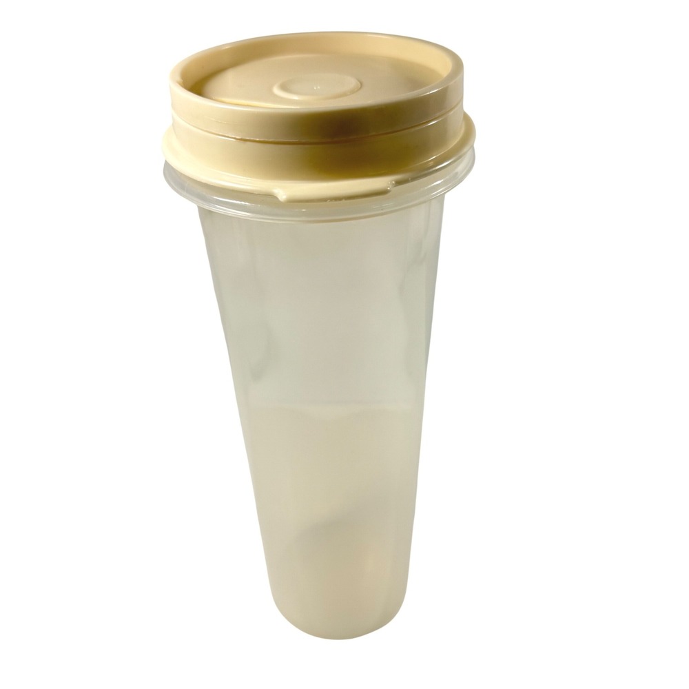 RUBBERMAID Vintage Spaghetti Dispenser 0110 Almond Lid Portion Control 11 Inch